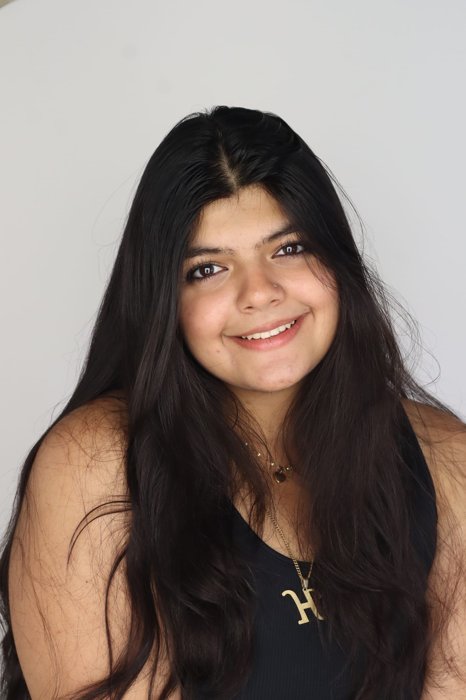Himani Jamwal headshot, full smile